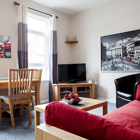 Madison Hill - Bedford Hill 1 - One Bedroom Flat London Exterior photo